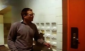 Primera Experiencia Sexual De Jóvenes Suecas