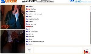 Omegle girl masturbating