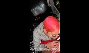 Jasamine Banks Blowjob Porn In A Moving Car