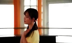 みつきララ　アイドル目指し枕営業 碧78