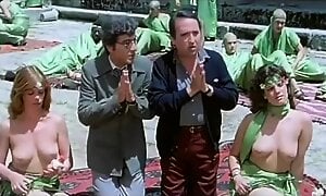 Lucía Peralta Y Maria Bauzá En La Lola Nos Lleva Al Huerto (1984)
