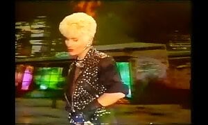 Denise And The Beastie Girls - Esta Noche