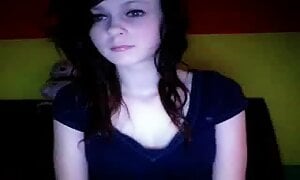 Omegle Game 1 - Girl Shows Her Body