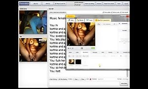 Couples Have Fun On Cam