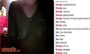 Amateur Omegle Slut Loves To Show All She's Got