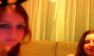 Hot Rabit Teen´S On Cam