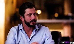 Nathan have all his way to fuck Lola's pussy