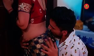 Khiladi Bhaiya 2023 EP5-8 Hunters Hot Hindi Web Series asian indian busty curvy bigtits bigass bhabhi sensual kissing webseries foreplay 