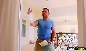 Violet Myers  Window Cleaner Saw Something He Shouldnt Have bigass bigtits curvy busty bubblebutt brunette hairy lati