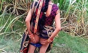 Desi Village Bhabhi Outdoor Sex in Jungle