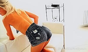I Fucked her Finally - Photographer Puts away the Camera to Fuck Hot Blonde