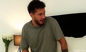 CaughtFapping-Braylin Bailey: Quit Spying, You Perv!