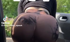 Slim thick fart