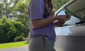 Lara juicy fart 10