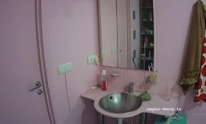 Voyeur house girl blast fart and pee