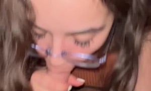 Jelly bean brains wear glasses and suck your lover’s cock new style