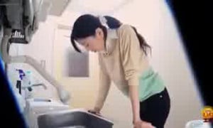 Jav restroom fart