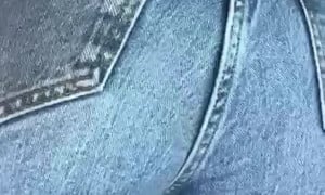 TEEN FARTING IN JEANS