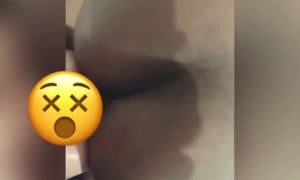 Ebony mouth farting