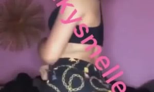 Ebony teen girl farting