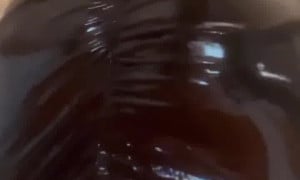 Fart in Latexskirt