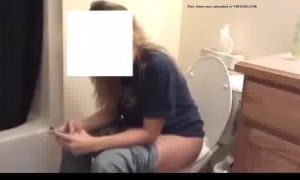 Bassy farts - video 2
