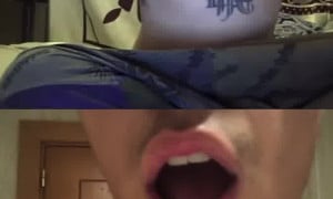 Teen Flashing tits