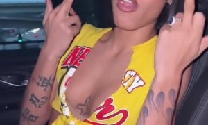 Coileray - Sexy in car...