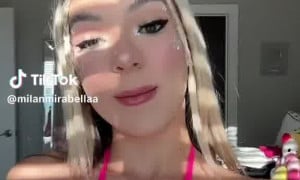 Milan Mirabella - Sexy with erotic body
