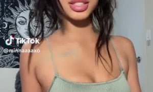 Minaaxo sexy babe