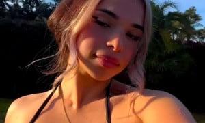 imauppa - Sexy with erotic body...