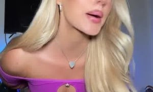 Charlotte Parkes - Sexy with erotic body...