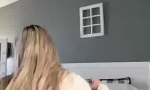 Gialover0 Video Video - Show Off Nice Ass