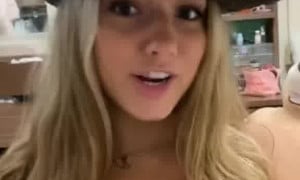 Breckie Hill  porn - Blonde Girl show big BOOBs