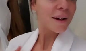 Missmiafit  porn video - hot body in towel