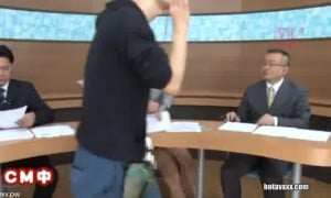 SDDE-318 Freeuse LIVE! News are so...Sexy!