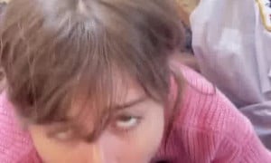 Riley Reid Fucked By Mailman  