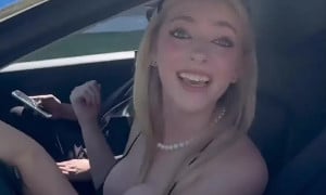 Riley Mae - show erotic body hot video