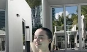 Sophie Mudd / Naked Big Boobs in Pool HOT