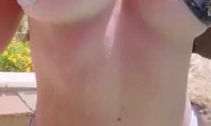 Jessica Nigri - BigBoobs Just Jiggle