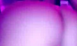 Molly Eskam  Nude Show Pussy