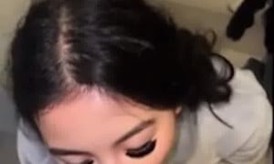 Viptoriaaa [AsianCandy] Sucks a cocks - Cum in mouth