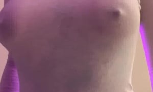 Es Lain Nude Show Dance porn video 