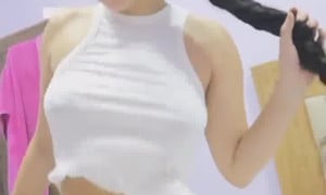 Laurysdyva - Big Boobs So Sexy [  ]