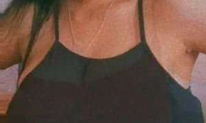 Show Big Tits Very Sexy - Amy Winos / 