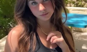 lexi marvel Sexy Body On Sofa -  Videos
