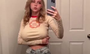Zooemoore Video Show Body Sexy