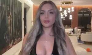 Nadia Amine Show off Erotic body - New Video