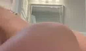 Airika Sexy wussy in bedroom new vid-update