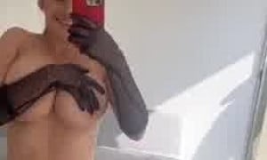 Jackie Love - Nude show with erotic body...